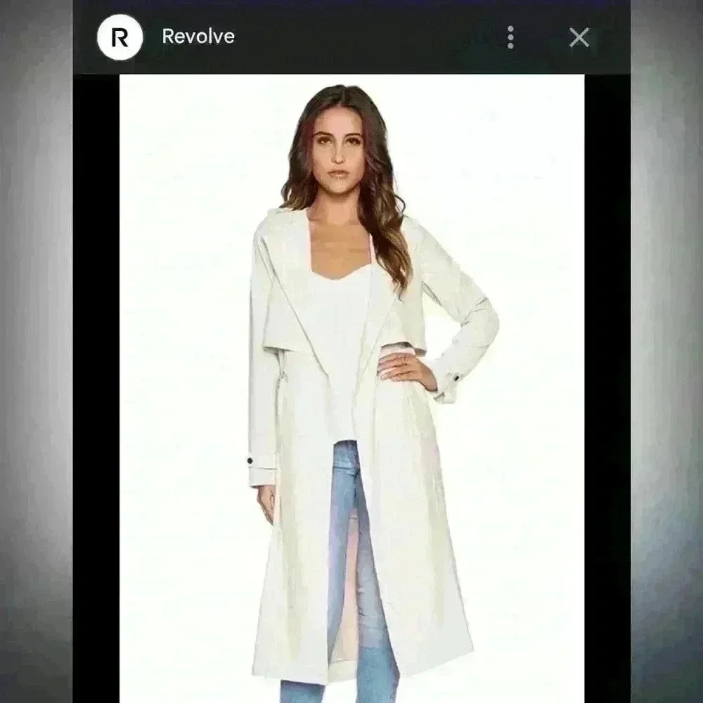 Aritzia and Revolve’s Pietra Greylin Cream Trench Coat Size Medium